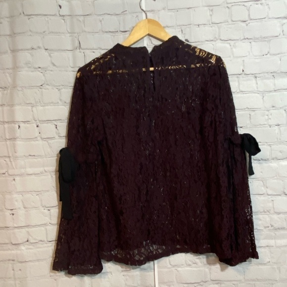 Loft Womens Size Medium Deep Plum Purple Sheer Lace Bell Sleeve Goth Blouse - Picture 3 of 10